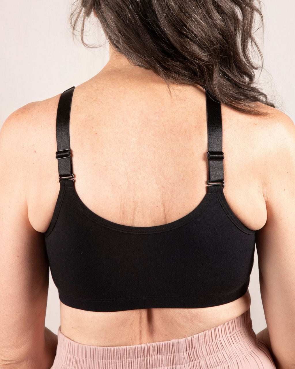Rora Pocketed Front Closure Bra