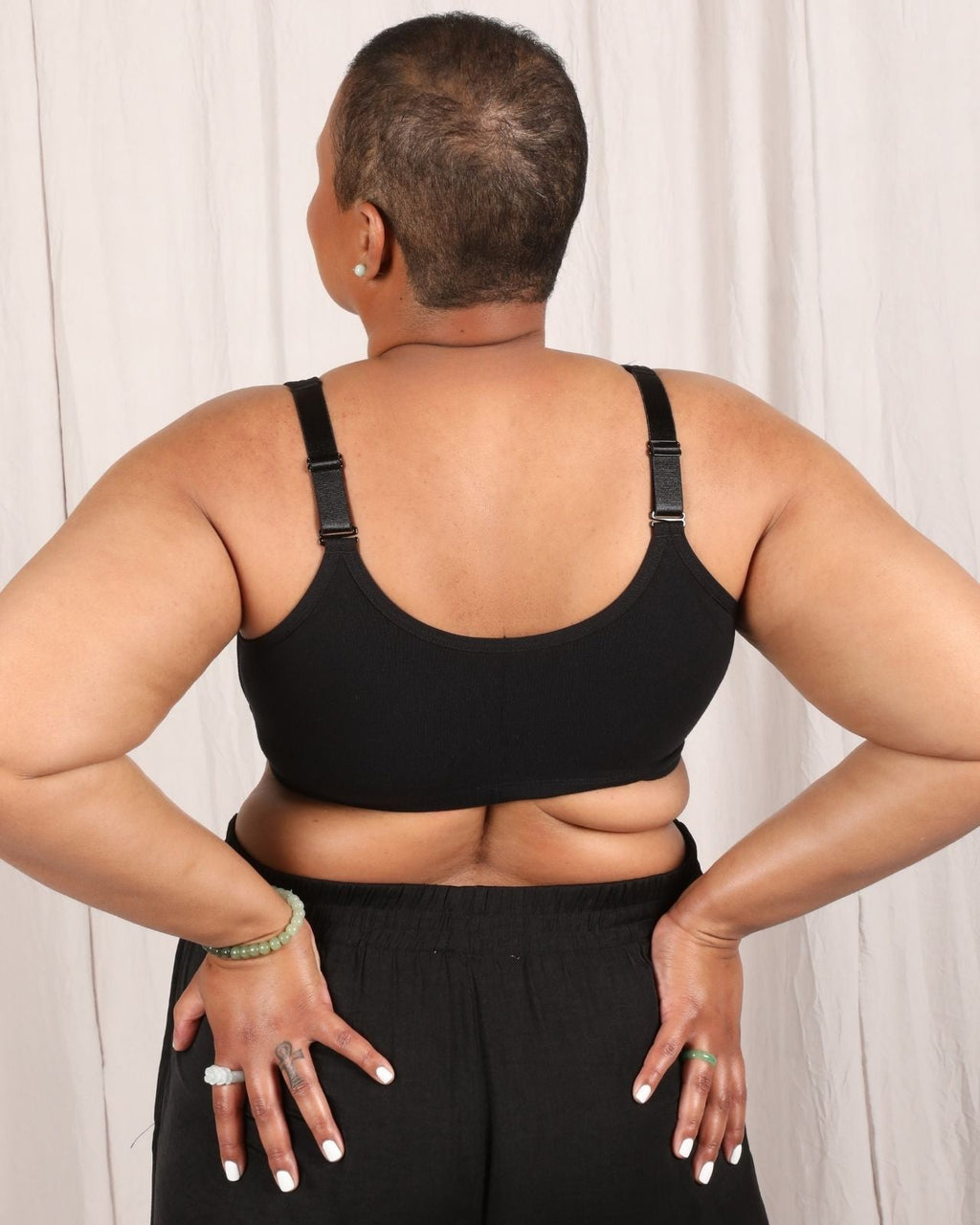 Rora Pocketed Front Closure Bra