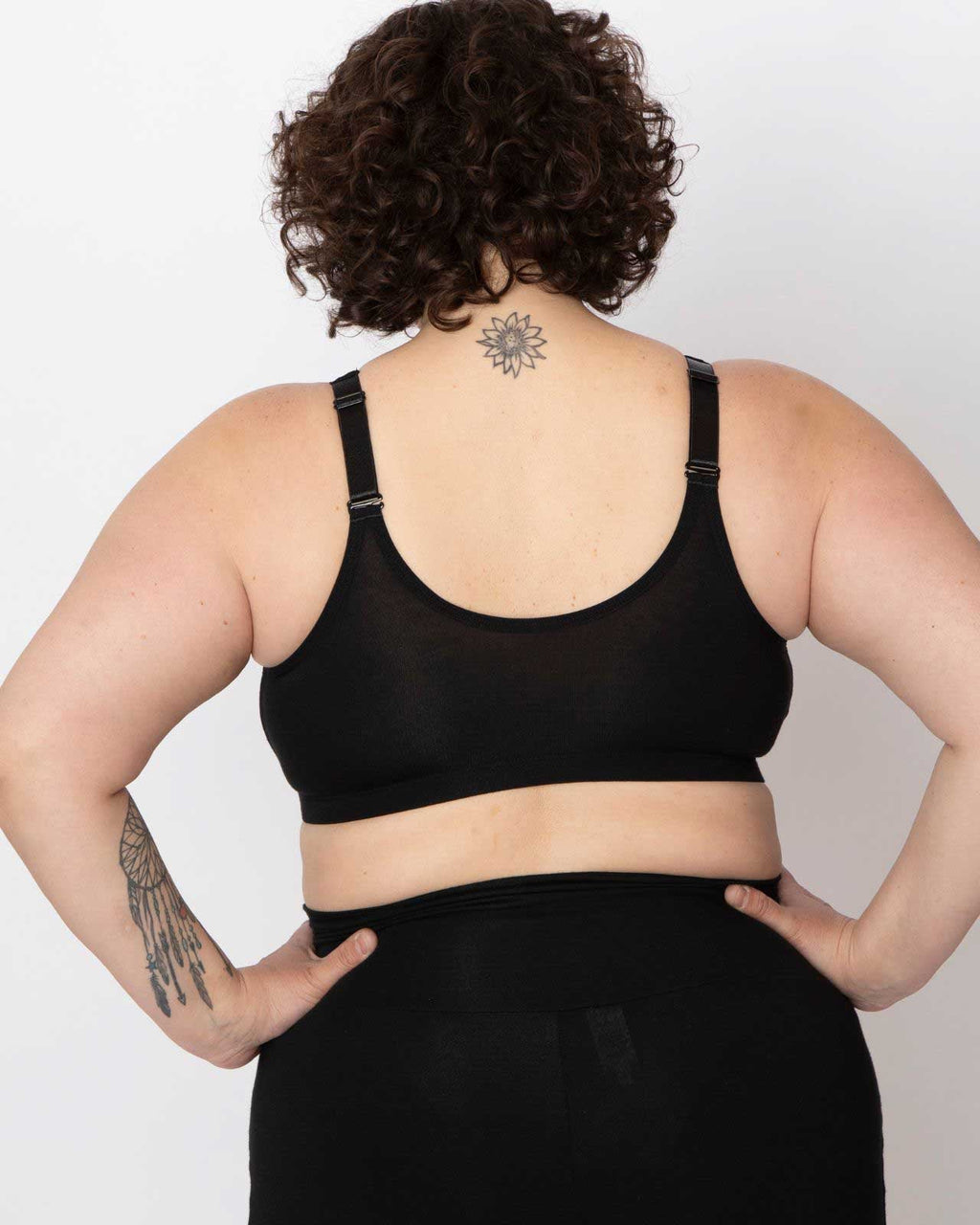 Rora Pocketed Front Closure Bra