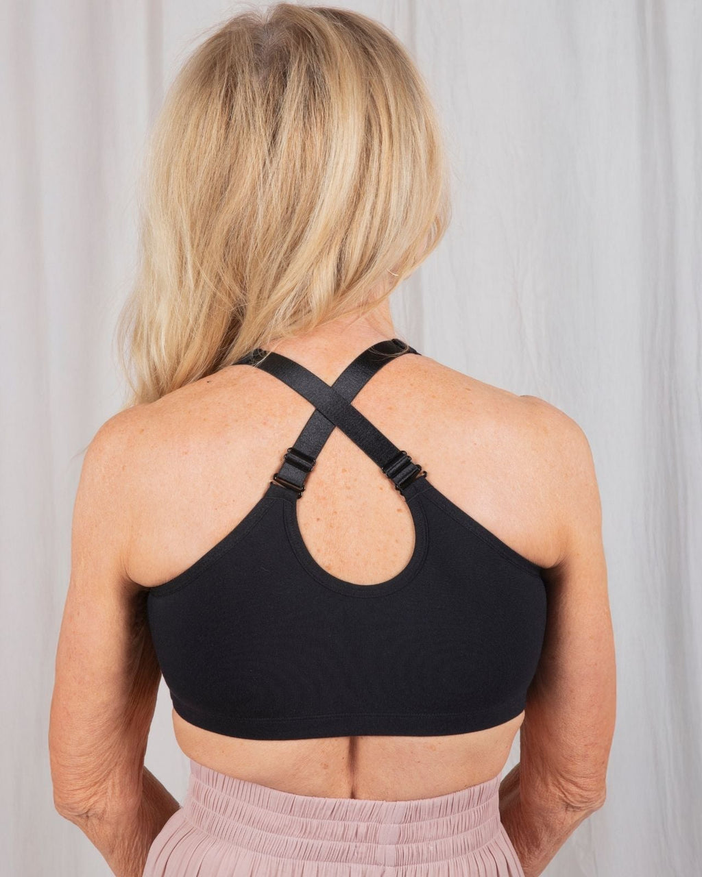 Rora Pocketed Front Closure Bra
