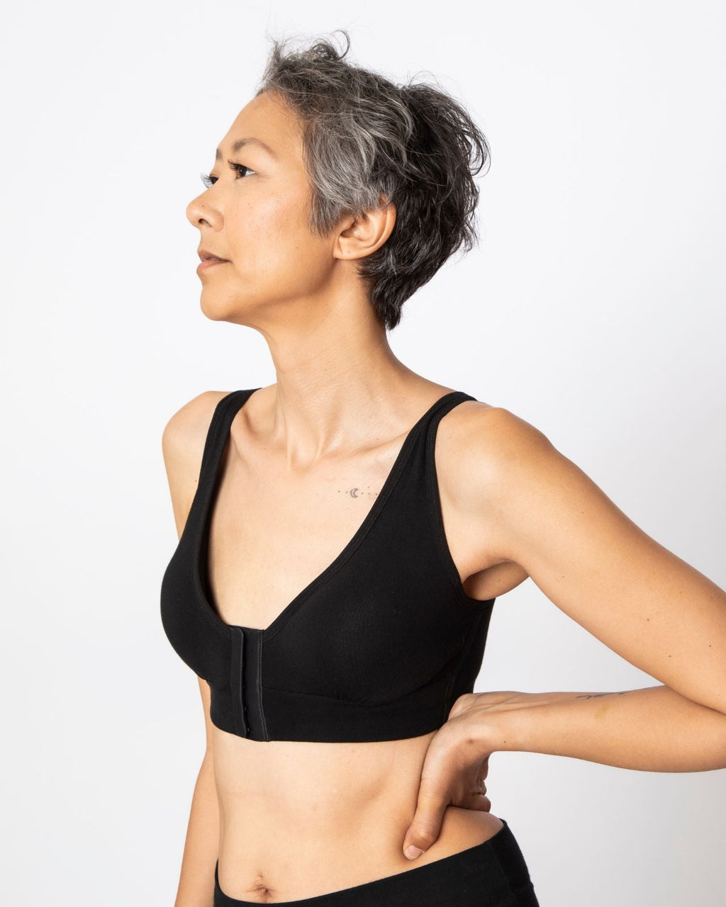 Rora Pocketed Front Closure Bra