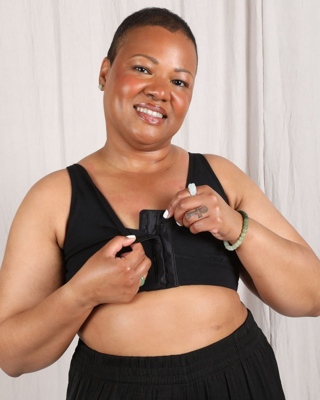 Rora Pocketed Front Closure Bra