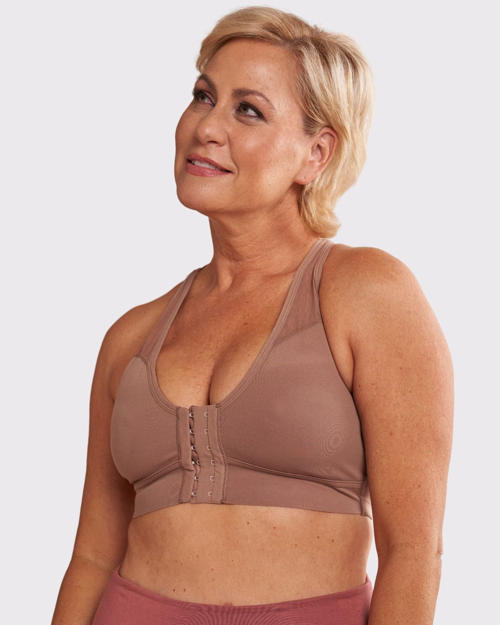 Bianca Pocketed Front Closure Sports Bra