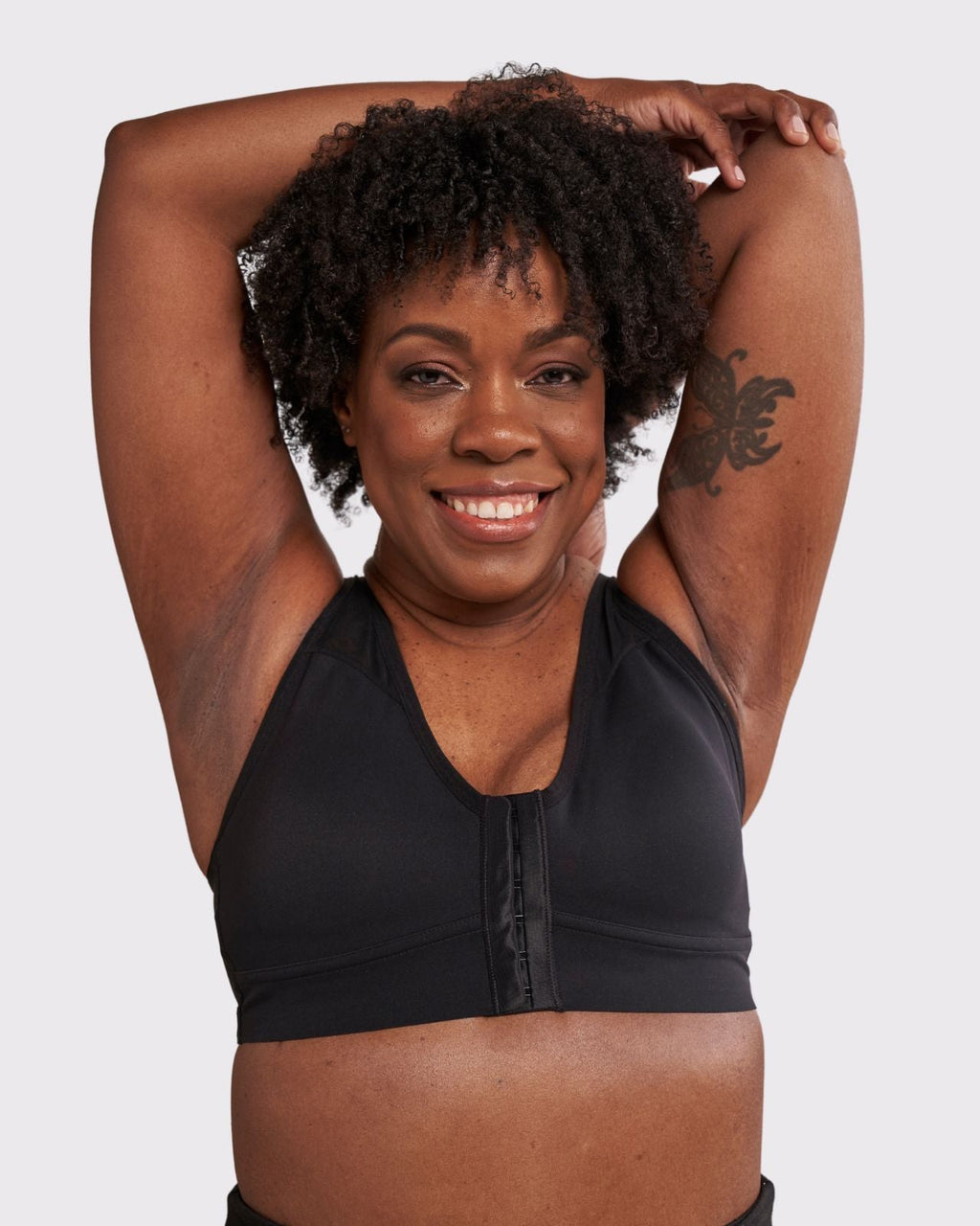Bianca Pocketed Front Closure Sports Bra