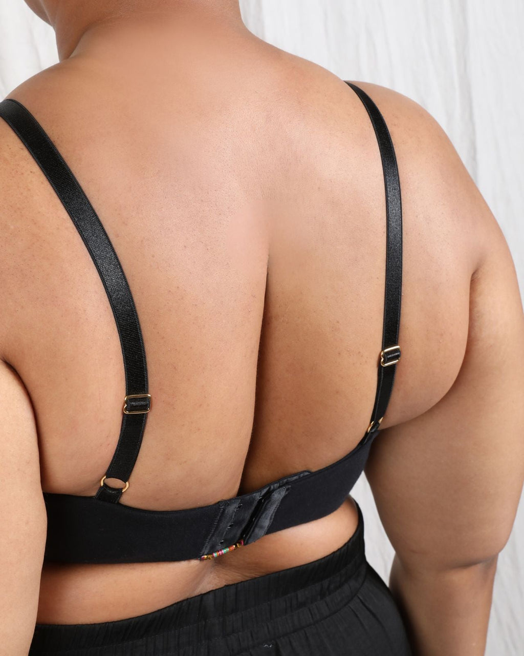 Molly Plunge Bra