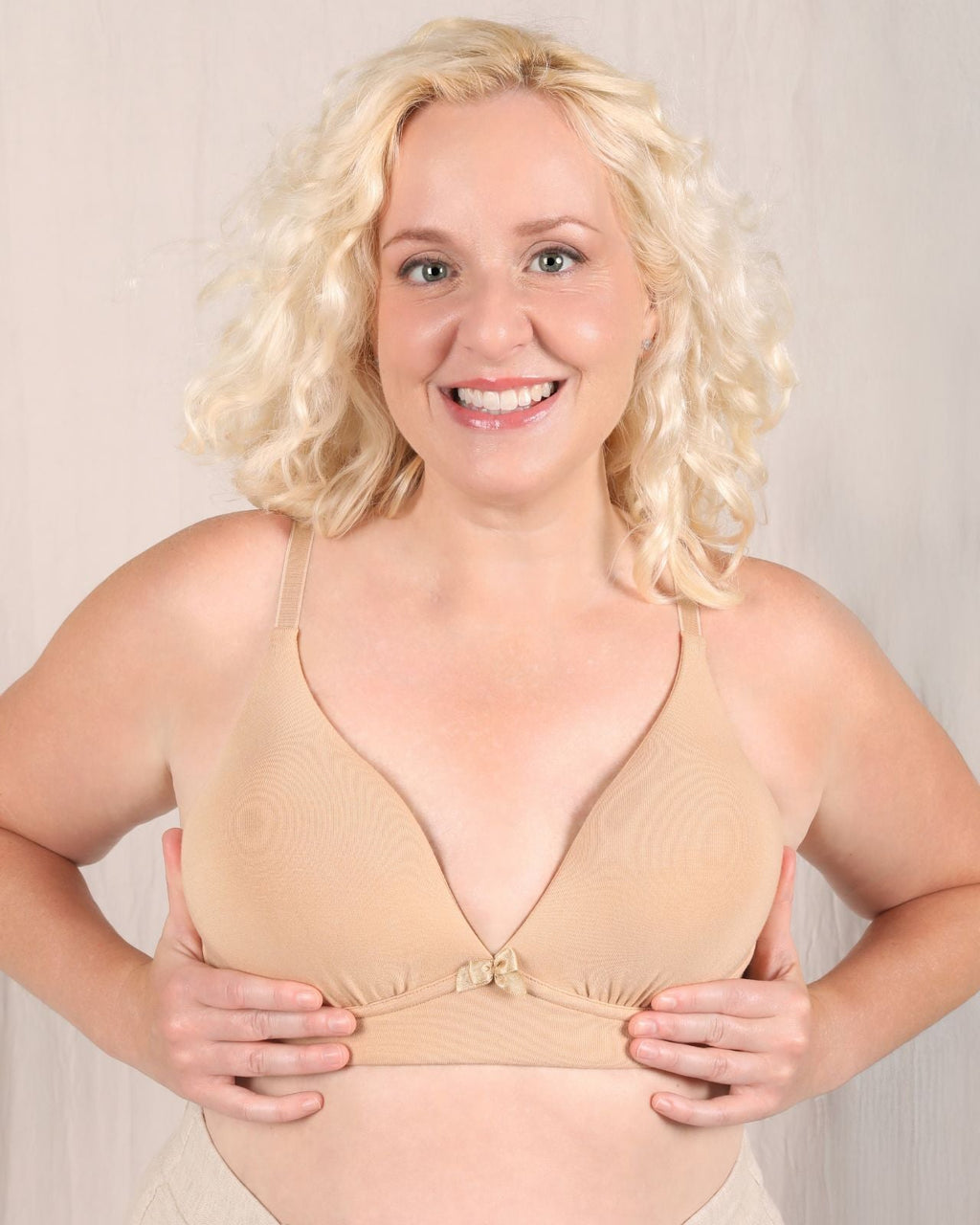 Molly Plunge Bra
