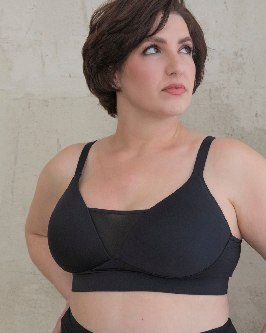 Brenda Pocketed Molded Cup Mesh Bra
