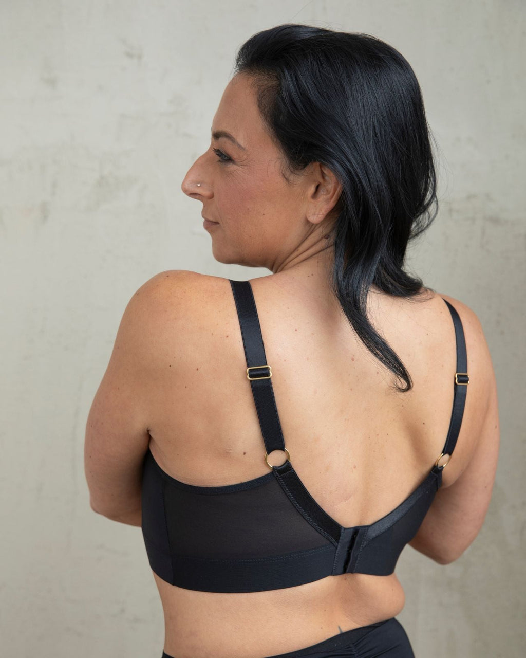 Brenda Pocketed Molded Cup Mesh Bra