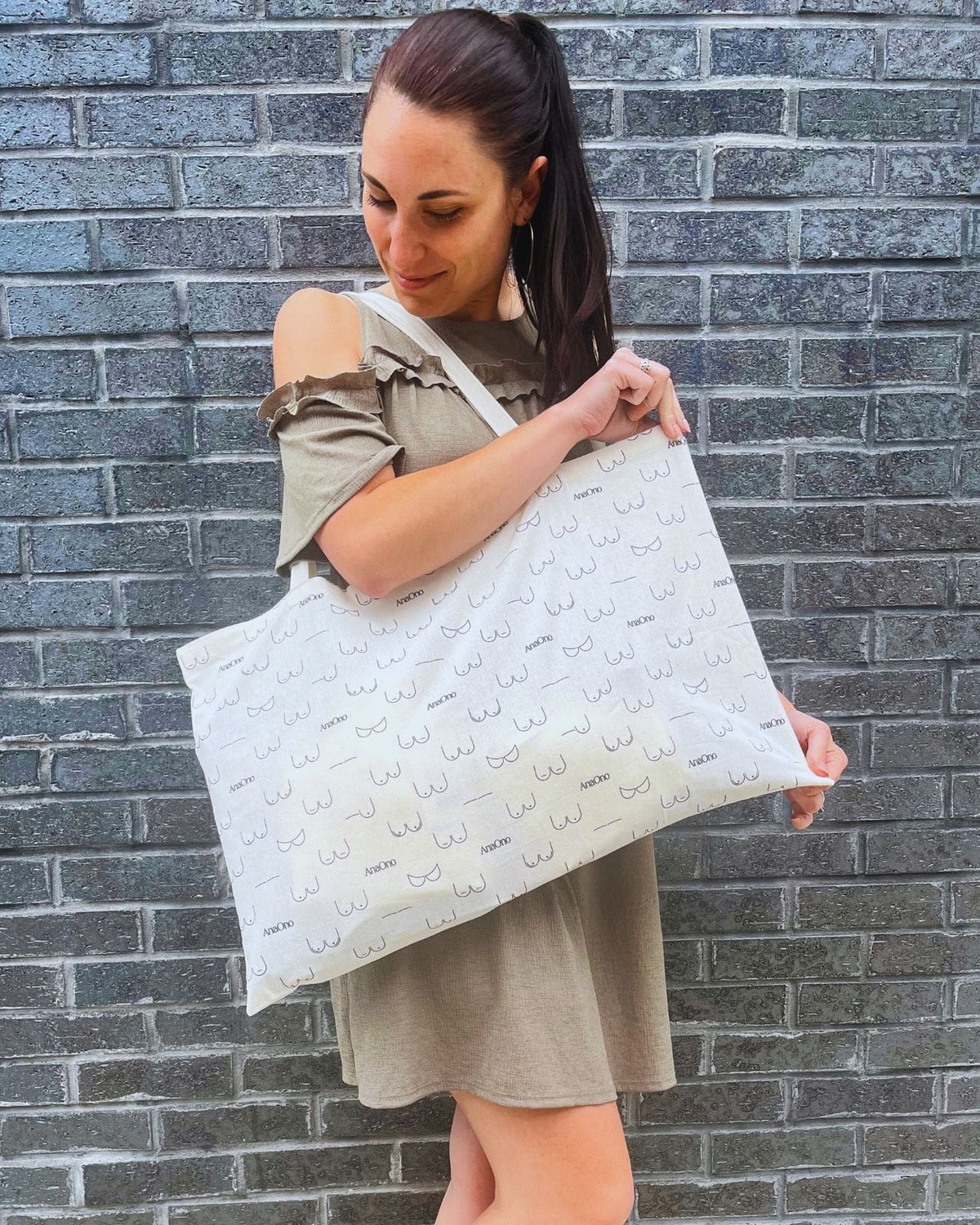 Boob Exclusive Tote Bag
